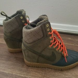 Nike Sky Hi Olive Sneakerboots